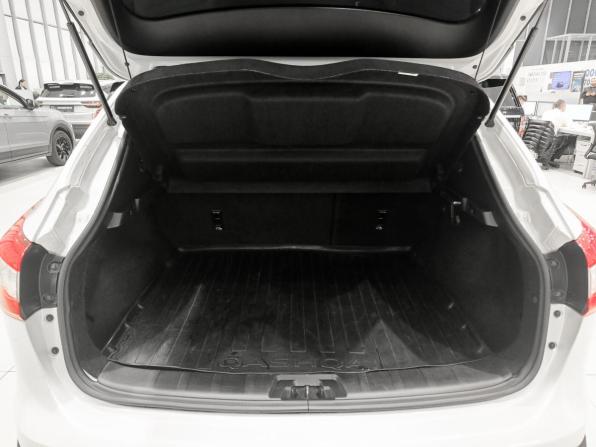 Nissan Qashqai II с пробегом 2017 года, цена 1 630 000 рублей, 140810 км, внедорожник, Автокод Объявления