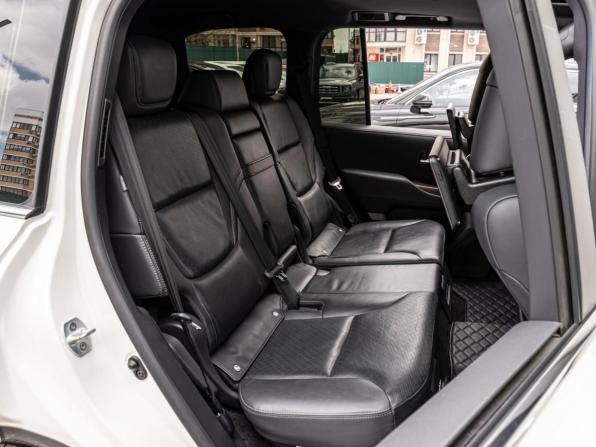 Toyota Land Cruiser 300 Series с пробегом 2022 года, цена 10 600 000 рублей, 63801 км, внедорожник, Автокод Объявления