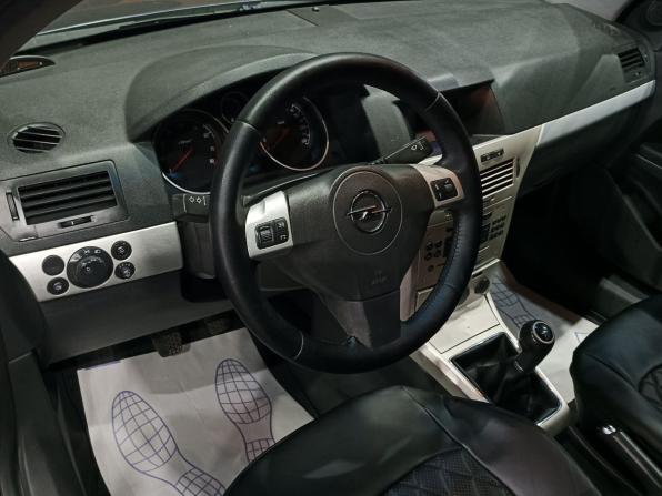 Opel Astra H Рестайлинг с пробегом 2008 года, цена 449 000 рублей, 260000 км, универсал, Автокод Объявления
