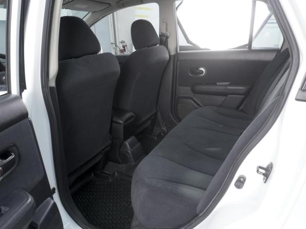 Nissan Tiida I Рестайлинг с пробегом 2013 года, цена 770 000 рублей, 117611 км, седан, Автокод Объявления