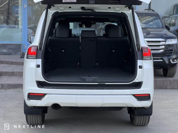 Новый Toyota Land Cruiser 300 Series 2025 года, цена 17 690 000 рублей, внедорожник, Автокод Объявления