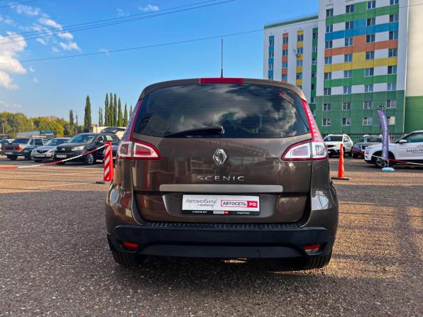 Renault Scenic III с пробегом 2011 года, цена 745 000 рублей, 247128 км, минивэн, Автокод Объявления
