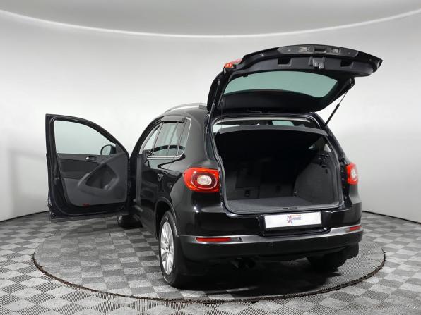 Volkswagen Tiguan I с пробегом 2010 года, цена 883 000 рублей, 252146 км, внедорожник, Автокод Объявления