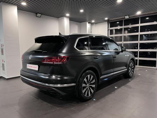 Volkswagen Touareg III с пробегом 2019 года, цена 4 999 000 рублей, 138501 км, внедорожник, Автокод Объявления