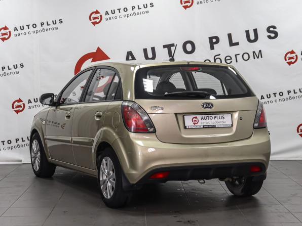 Kia Rio II Рестайлинг с пробегом 2009 года, цена 499 000 рублей, 360214 км, хэтчбек, Автокод Объявления