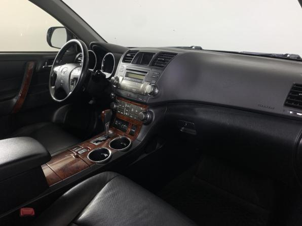 Toyota Highlander II (XU40) Рестайлинг с пробегом 2012 года, цена 1 825 000 рублей, 235478 км, внедорожник, Автокод Объявления
