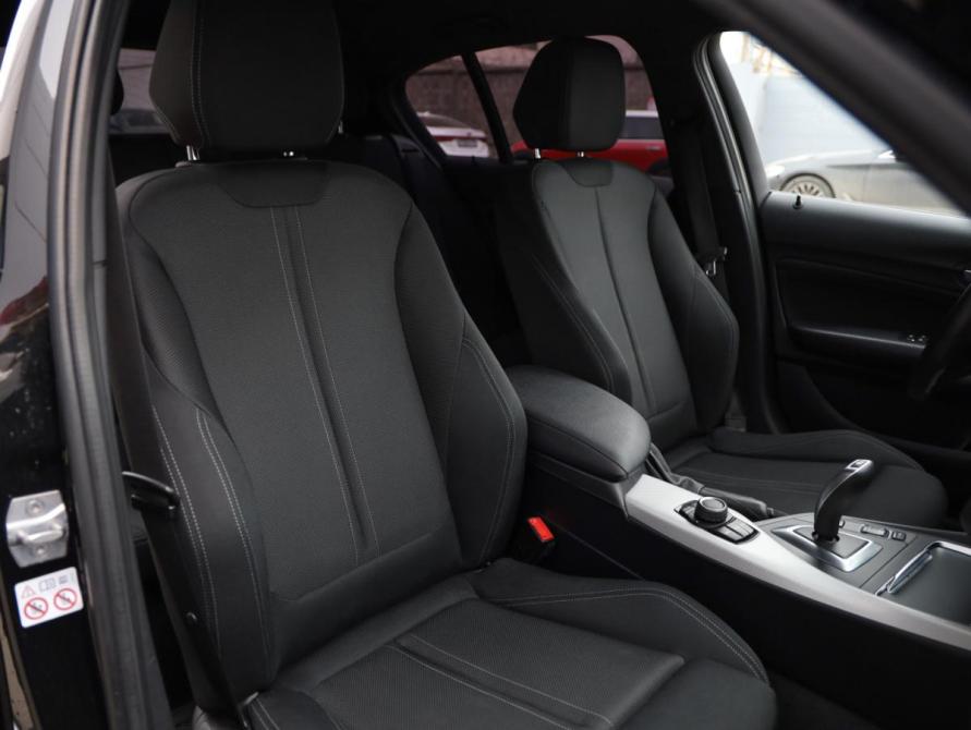 BMW 1 серии II (F20/F21) Рестайлинг 2 Санкт-Петербург  - изображение 24