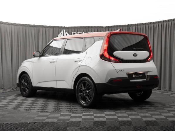 Kia Soul III с пробегом 2020 года, цена 2 040 000 рублей, 79982 км, хэтчбек, Автокод Объявления