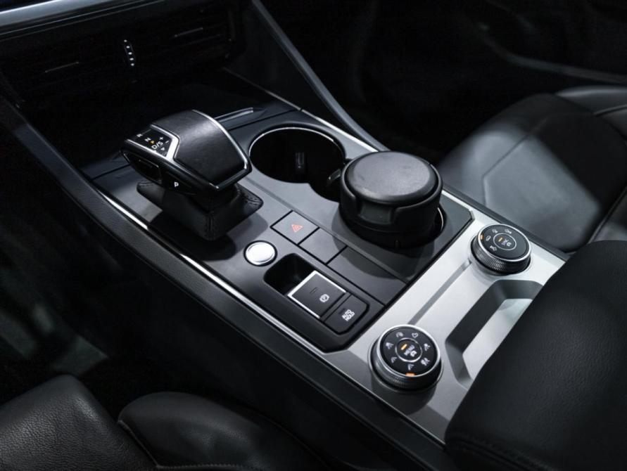 Volkswagen Touareg III Санкт-Петербург  - изображение 31