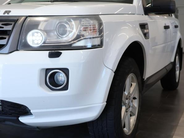 Land Rover Freelander II Рестайлинг 2 с пробегом 2013 года, цена 1 230 100 рублей, 265439 км, внедорожник, Автокод Объявления