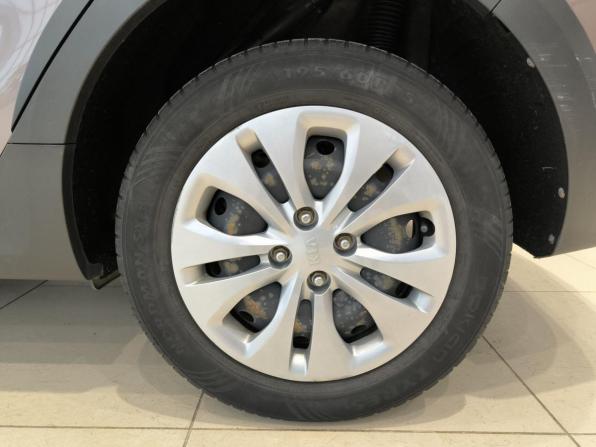 Kia Rio IV Рестайлинг с пробегом 2021 года, цена 1 590 000 рублей, 82016 км, хэтчбек, Автокод Объявления
