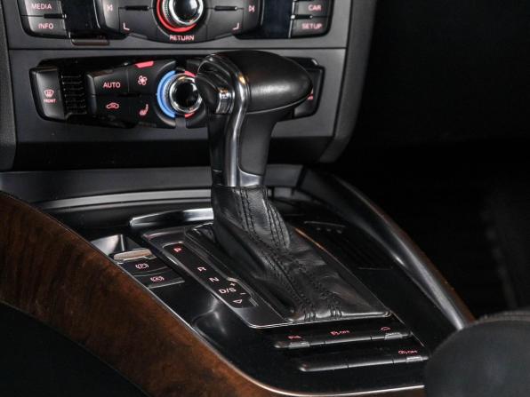 Audi Q5 I (8R) Рестайлинг с пробегом 2014 года, цена 1 799 000 рублей, 221224 км, внедорожник, Автокод Объявления