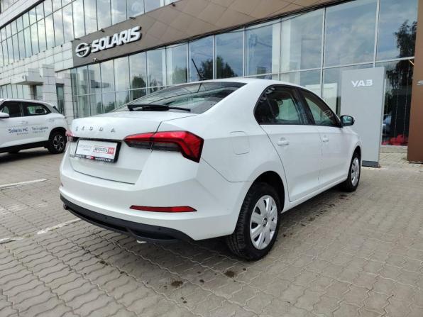 Skoda Rapid II с пробегом 2021 года, цена 1 699 500 рублей, 119912 км, лифтбек, Автокод Объявления
