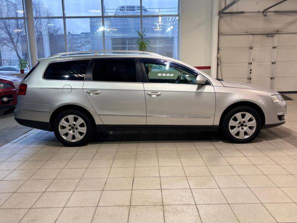 Volkswagen Passat B6 с пробегом 2006 года, цена 729 000 рублей, 240419 км, универсал, Автокод Объявления