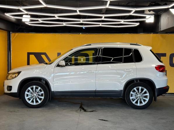 Volkswagen Tiguan I Рестайлинг с пробегом 2013 года, цена 1 499 000 рублей, 176352 км, внедорожник, Автокод Объявления