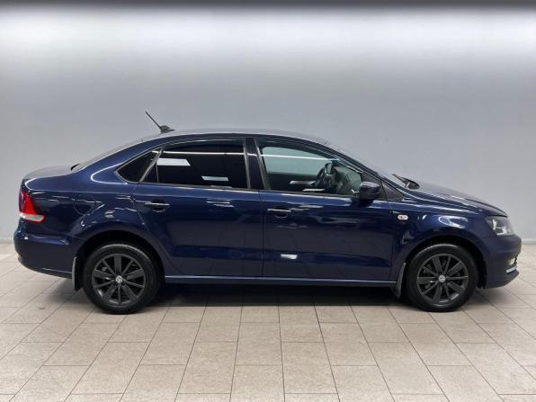 Volkswagen Polo V Рестайлинг с пробегом 2017 года, цена 1 088 000 рублей, 95837 км, седан, Автокод Объявления