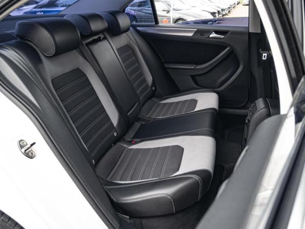 Volkswagen Jetta VI с пробегом 2012 года, цена 1 210 000 рублей, 204936 км, седан, Автокод Объявления