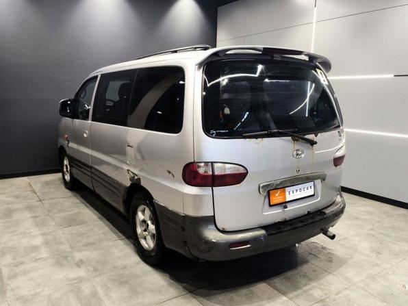 Hyundai Starex I Рестайлинг с пробегом 2003 года, цена 220 000 рублей, 350000 км, минивэн, Автокод Объявления