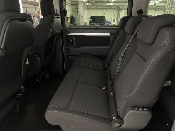 Peugeot Traveller I с пробегом 2020 года, цена 2 390 000 рублей, 335000 км, минивэн, Автокод Объявления