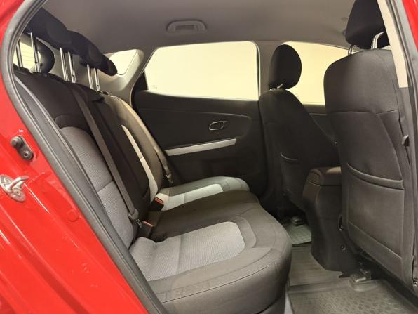 Kia Ceed II с пробегом 2015 года, цена 1 450 000 рублей, 73371 км, хэтчбек, Автокод Объявления