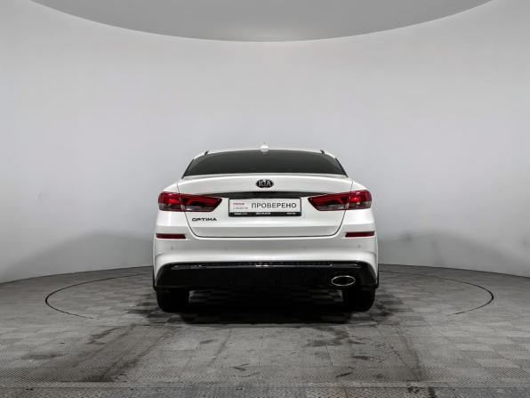 Kia Optima IV Рестайлинг с пробегом 2018 года, цена 1 535 000 рублей, 140000 км, седан, Автокод Объявления