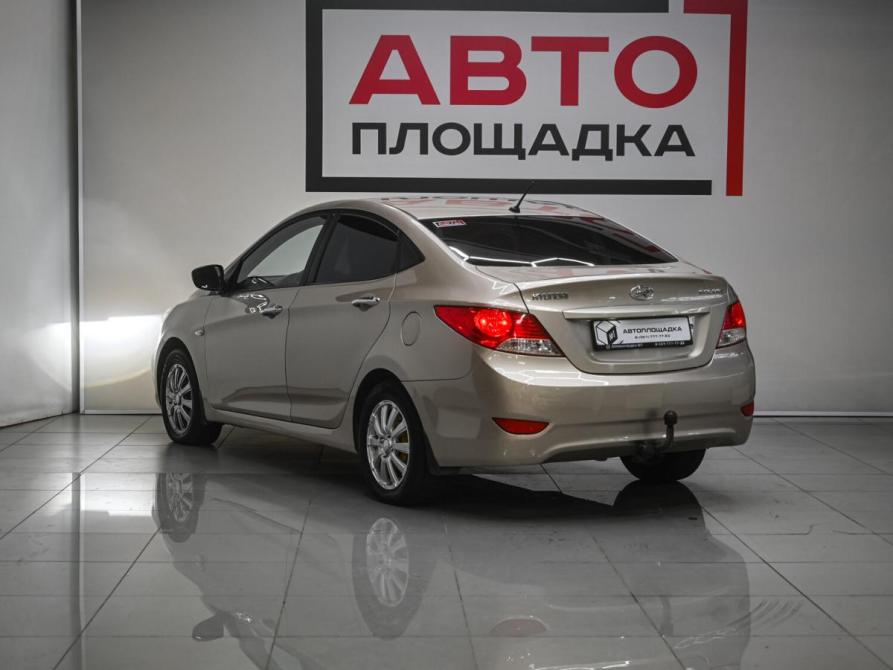 Hyundai Solaris I Челябинск  - изображение 6