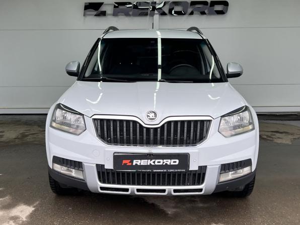 Skoda Yeti I Рестайлинг с пробегом 2014 года, цена 1 099 000 рублей, 186870 км, внедорожник, Автокод Объявления