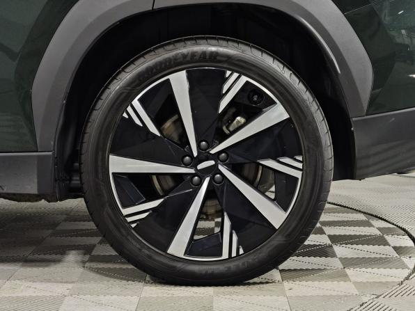 Geely Atlas II с пробегом 2024 года, цена 2 825 000 рублей, 23765 км, внедорожник, Автокод Объявления