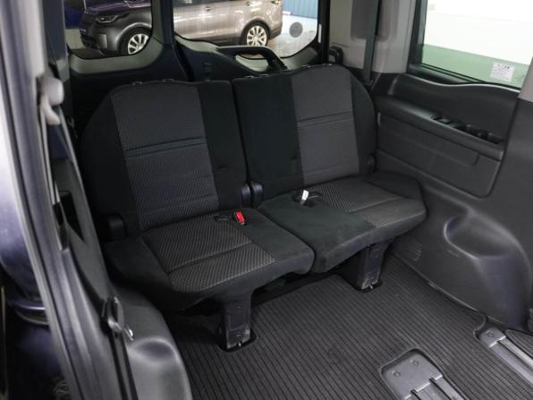 Honda Stepwgn V с пробегом 2016 года, цена 1 990 046 рублей, 69205 км, минивэн, Автокод Объявления