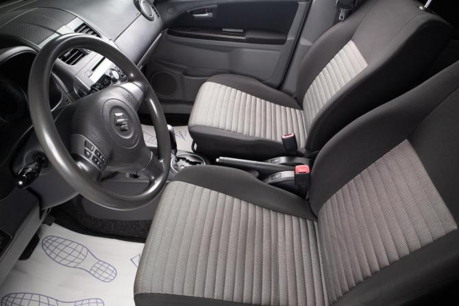 Suzuki SX4 I (Classic) Рестайлинг с пробегом 2013 года, цена 899 000 рублей, 153861 км, хэтчбек, Автокод Объявления