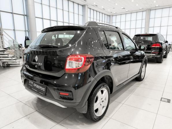 Renault Sandero II с пробегом 2017 года, цена 1 051 000 рублей, 109637 км, хэтчбек, Автокод Объявления