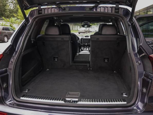 Porsche Cayenne II Рестайлинг (958) с пробегом 2017 года, цена 4 899 000 рублей, 146608 км, внедорожник, Автокод Объявления