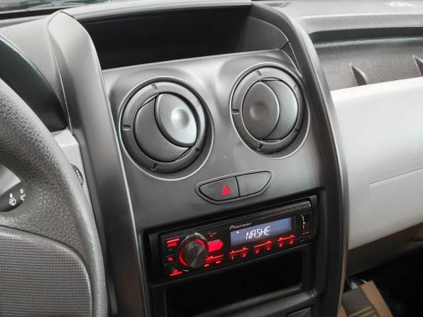 Renault Duster I Рестайлинг с пробегом 2016 года, цена 869 400 рублей, 100473 км, внедорожник, Автокод Объявления