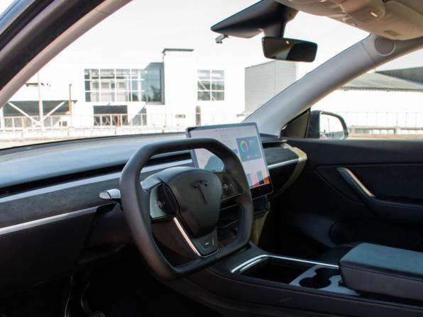 Tesla Model Y I с пробегом 2021 года, цена 3 798 000 рублей, 70104 км, внедорожник, Автокод Объявления