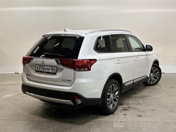 Mitsubishi Outlander III Рестайлинг 3 с пробегом 2018 года, цена 1 757 000 рублей, 179794 км, внедорожник, Автокод Объявления