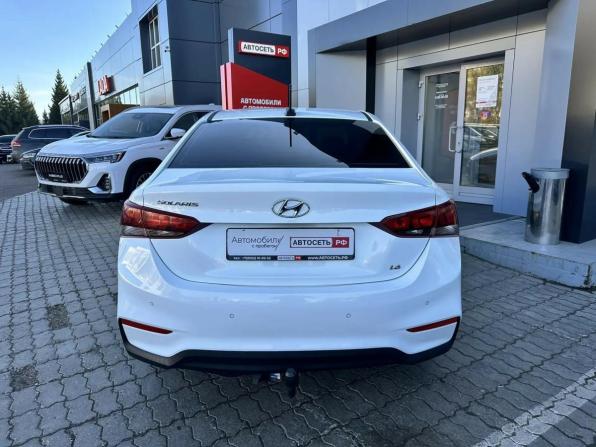 Hyundai Solaris II с пробегом 2017 года, цена 1 155 762 рубля, 80000 км, седан, Автокод Объявления