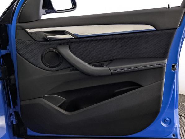 BMW X1 II (F48) Рестайлинг с пробегом 2021 года, цена 3 650 000 рублей, 92770 км, внедорожник, Автокод Объявления