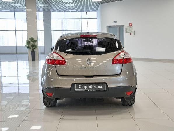 Renault Megane III Рестайлинг 2 с пробегом 2013 года, цена 599 000 рублей, 223200 км, хэтчбек, Автокод Объявления