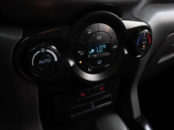 Ford EcoSport II с пробегом 2017 года, цена 1 219 000 рублей, 134242 км, внедорожник, Автокод Объявления