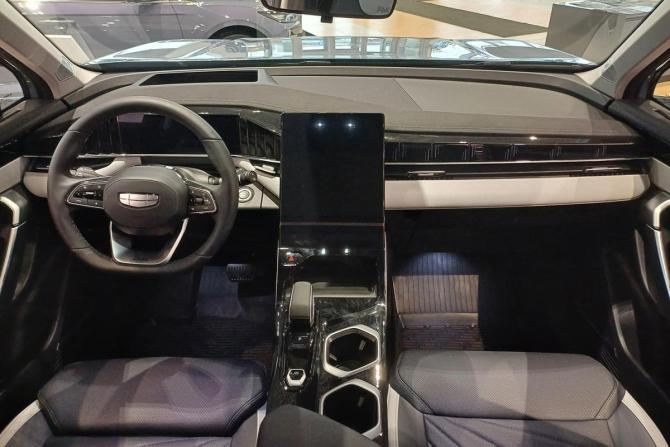 Новый Geely Atlas II 2025 года, цена 3 870 990 рублей, внедорожник, Автокод Объявления