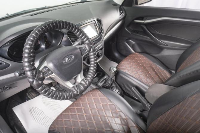 Lada (ВАЗ) Vesta I с пробегом 2019 года, цена 1 049 000 рублей, 99000 км, седан, Автокод Объявления