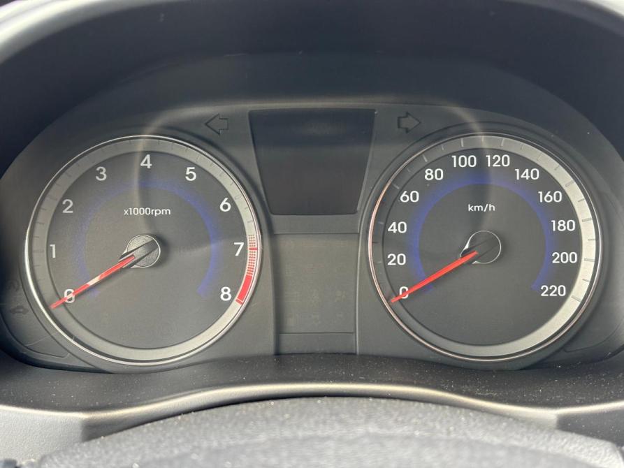 Hyundai Solaris I Уфа  - изображение 16