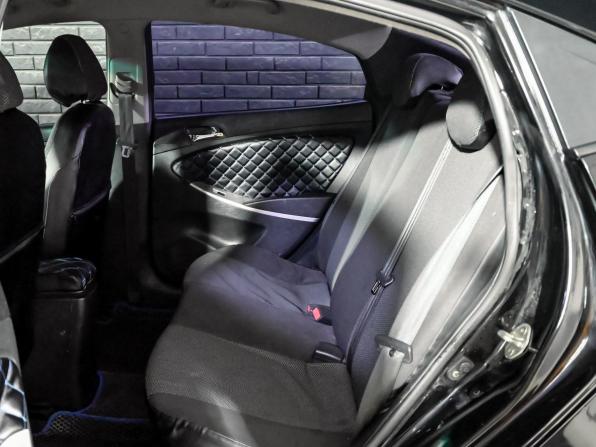 Hyundai Solaris I с пробегом 2012 года, цена 590 000 рублей, 240942 км, седан, Автокод Объявления