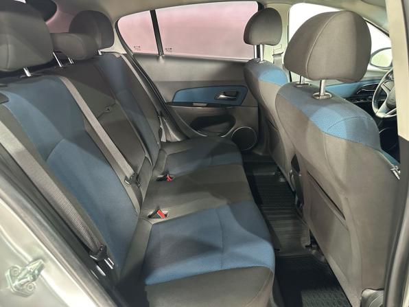 Chevrolet Cruze I Рестайлинг с пробегом 2013 года, цена 735 000 рублей, 214535 км, хэтчбек, Автокод Объявления