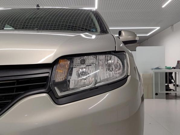 Renault Sandero II с пробегом 2015 года, цена 689 000 рублей, 151086 км, хэтчбек, Автокод Объявления