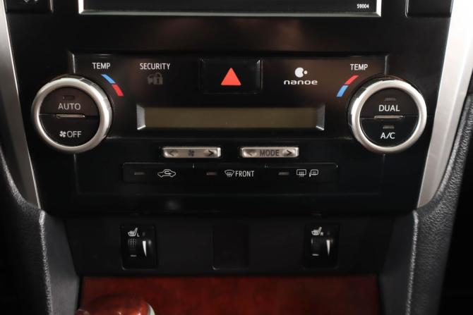 Toyota Camry VII (XV50) с пробегом 2013 года, цена 1 579 000 рублей, 390500 км, седан, Автокод Объявления