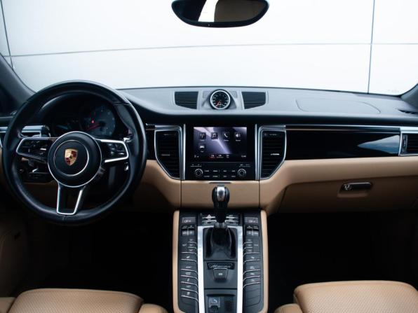 Porsche Macan I с пробегом 2017 года, цена 3 300 000 рублей, 114119 км, внедорожник, Автокод Объявления