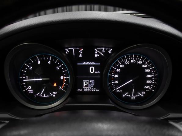 Toyota Land Cruiser 200 Series Рестайлинг 1 с пробегом 2015 года, цена 4 698 000 рублей, 166027 км, внедорожник, Автокод Объявления