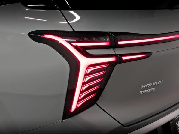 Hongqi HS3 с пробегом 2024 года, цена 2 950 000 рублей, 16944 км, внедорожник, Автокод Объявления