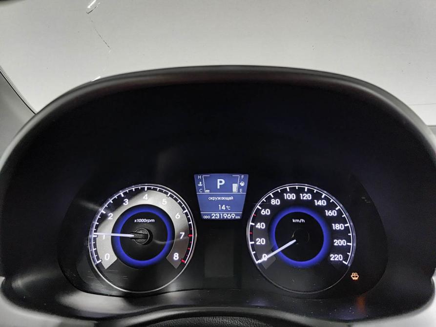 Hyundai Solaris I Уфа  - изображение 16